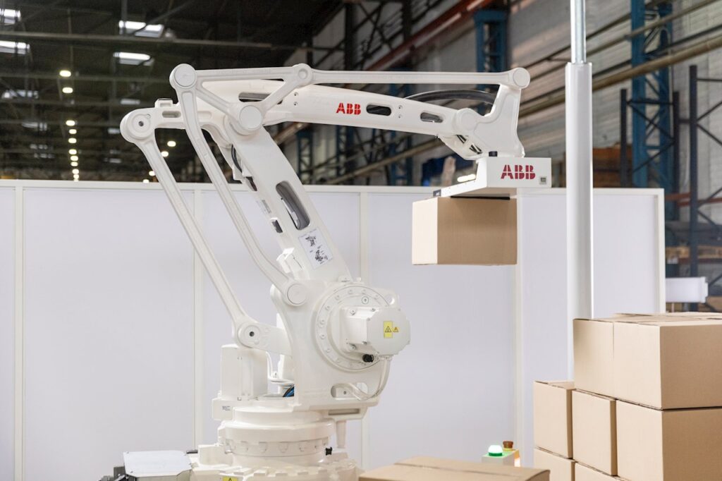 abb robotic depalletizer 24